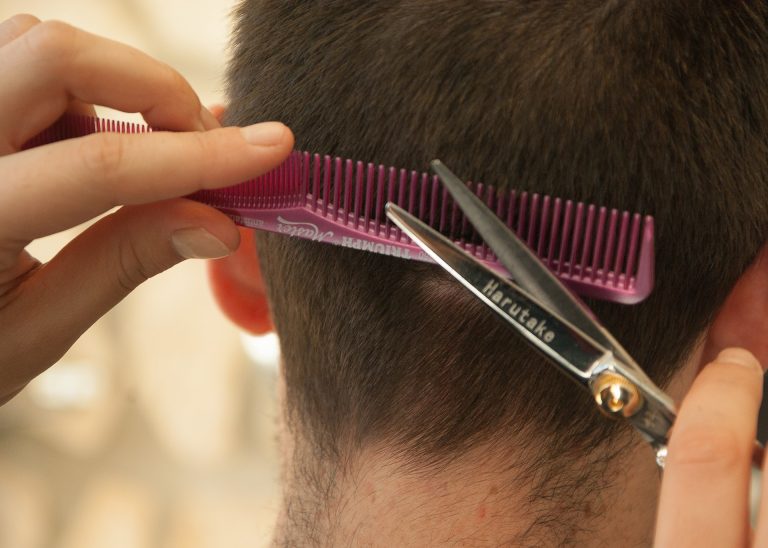 cutting hair image